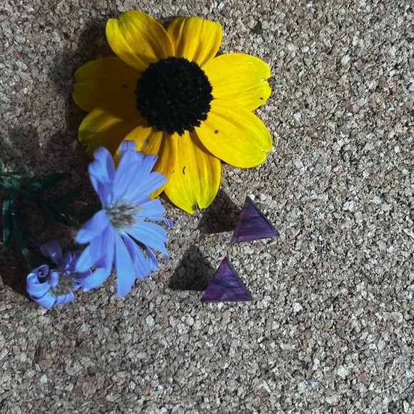 Purple resin earrings - Picture 1 of 1